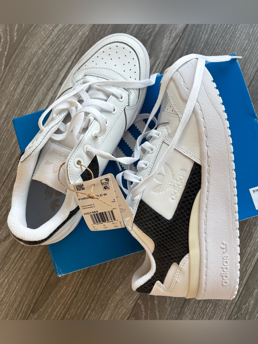 adidas Women White & Black Low-Top Sneakers